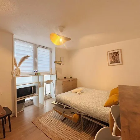 Donissan - 1 Canape-lit 1 Salle De Bain